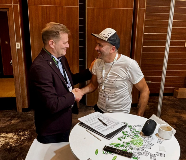 Capture-decran-2025-10-20-121827-630<em></em>x542